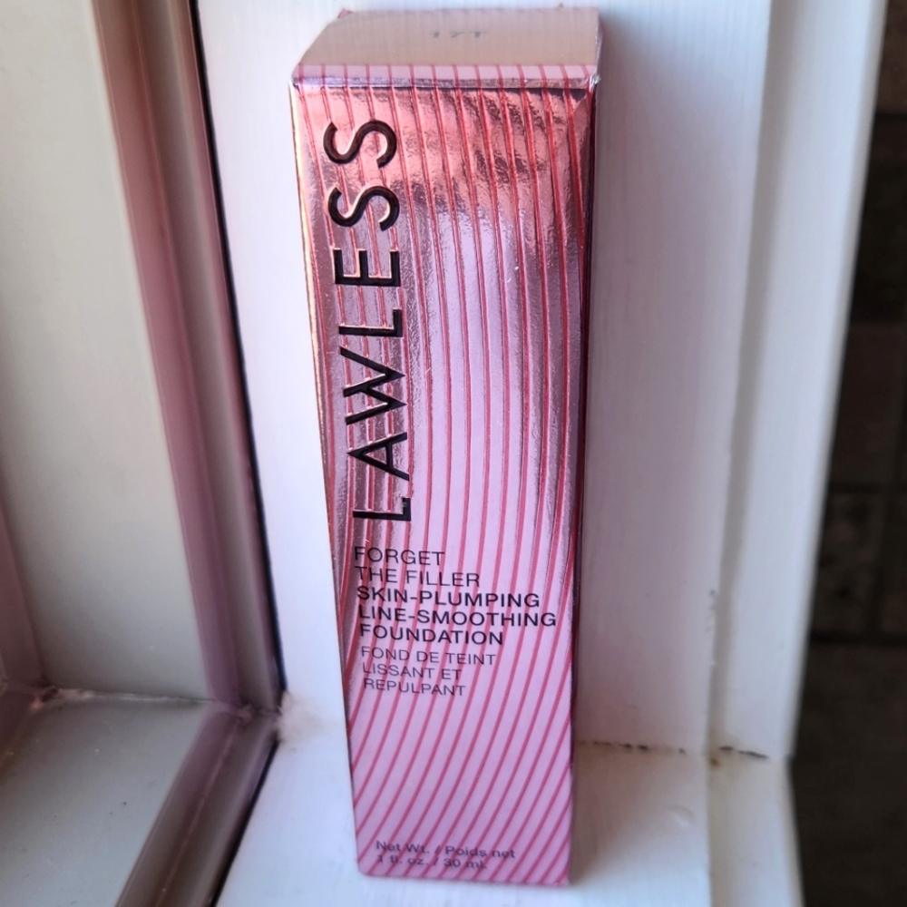 NIB LAWLESS FORGET THE FILLER SKIN PLUMPING LINE SMOOTHING FOUNDATION T17 - Picture 9 of 15